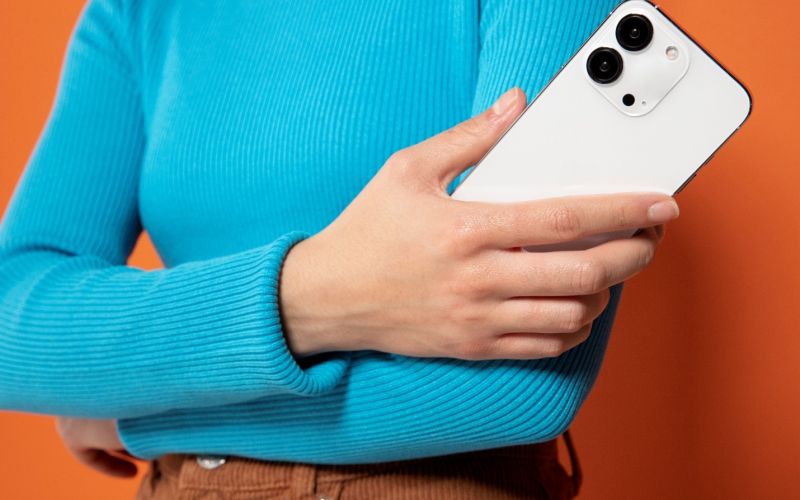 Qual armazenamento é o mais indicado para locação de iPhones?