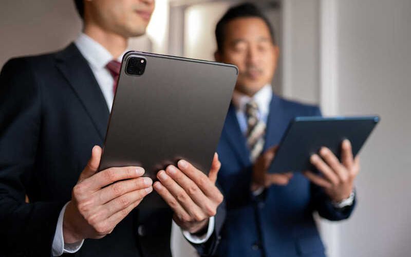 Aluguel de tablet para empresas: como funciona na pr&aacute;tica