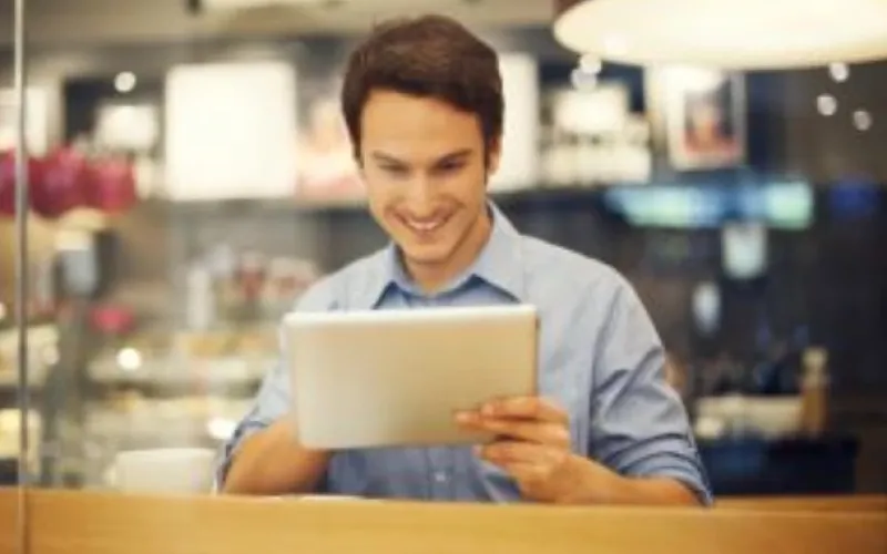 Aluguel de tablets no varejo: como aumentar a efici&ecirc;ncia com o aluguel de tablets